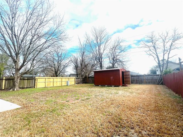 12134 Winter Brook Dr Drive, Houston, TX 77066