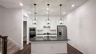 9943 Hennings Street, Irving, TX 75063