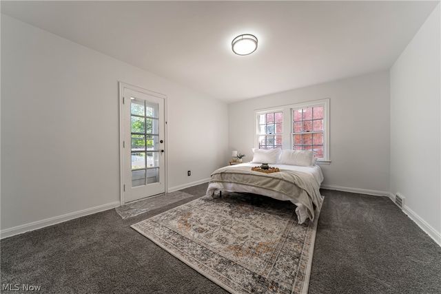 16717 Lomond Boulevard, Shaker Heights, OH 44120