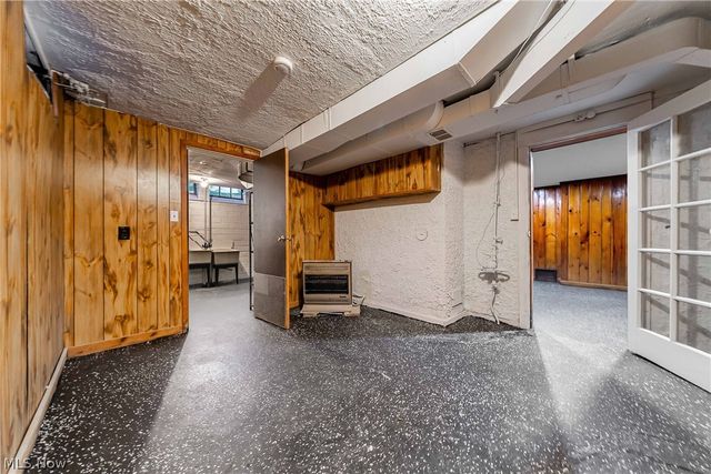 16717 Lomond Boulevard, Shaker Heights, OH 44120