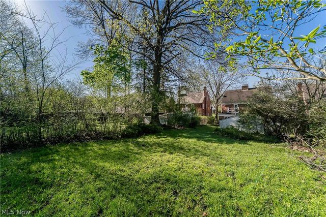 16717 Lomond Boulevard, Shaker Heights, OH 44120