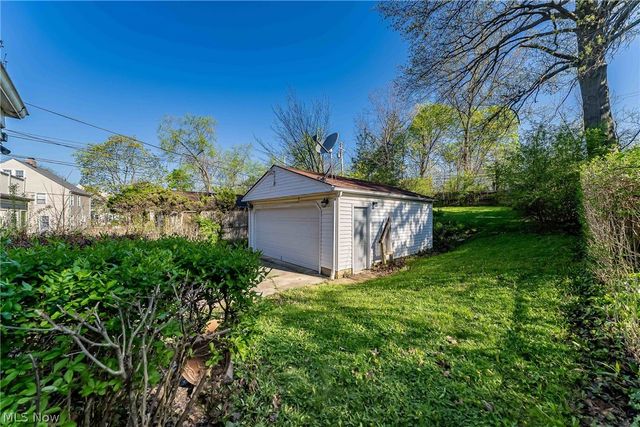 16717 Lomond Boulevard, Shaker Heights, OH 44120