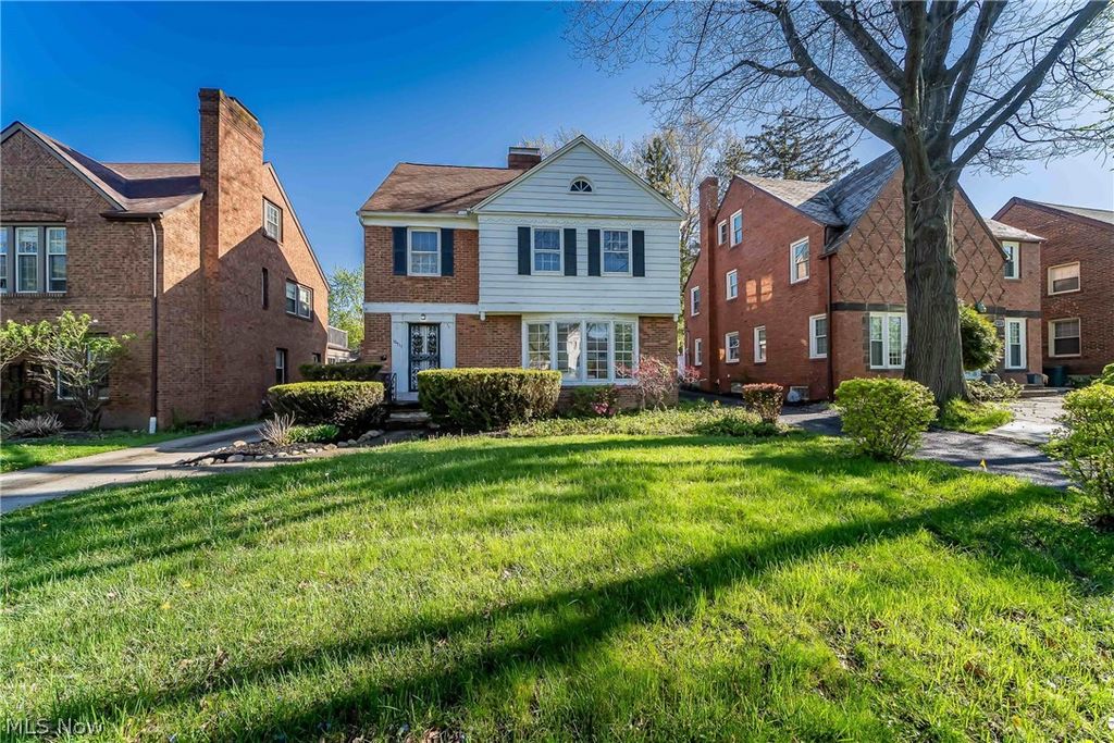 16717 Lomond Boulevard, Shaker Heights, OH 44120
