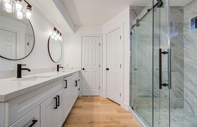 4710 Country Club View, Baytown, TX 77521