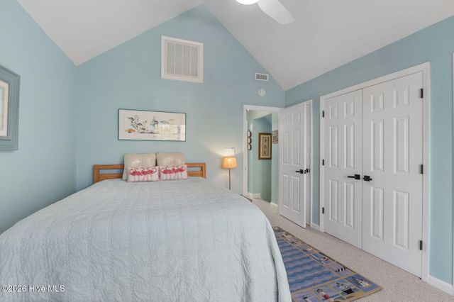 116 Periwinkle Drive West, Emerald Isle, NC 28594