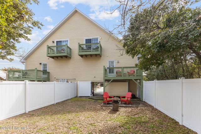 116 Periwinkle Drive West, Emerald Isle, NC 28594