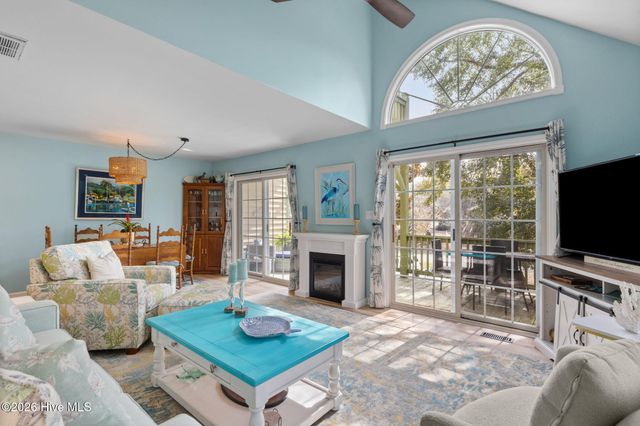 116 Periwinkle Drive West, Emerald Isle, NC 28594