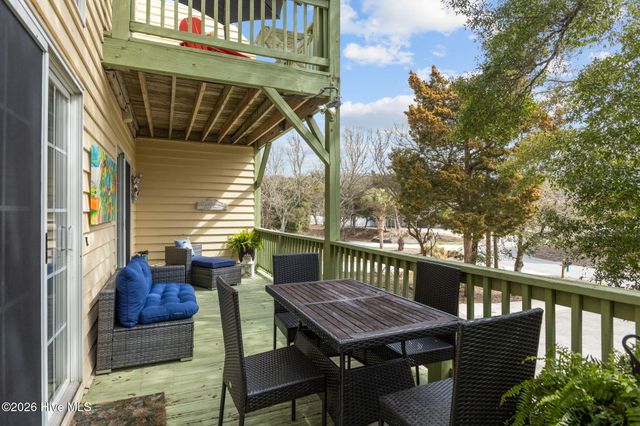 116 Periwinkle Drive West, Emerald Isle, NC 28594