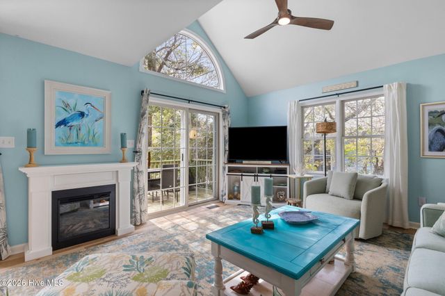 116 Periwinkle Drive West, Emerald Isle, NC 28594