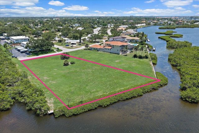TIDEWOOD AVENUE, Sarasota, FL 34231