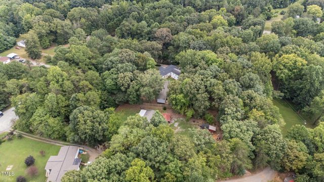 6913 Big Woods Road, Graham, NC 27253