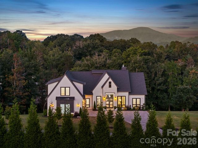 323 Chukar Way, Fletcher, NC 28732