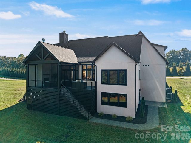 323 Chukar Way, Fletcher, NC 28732