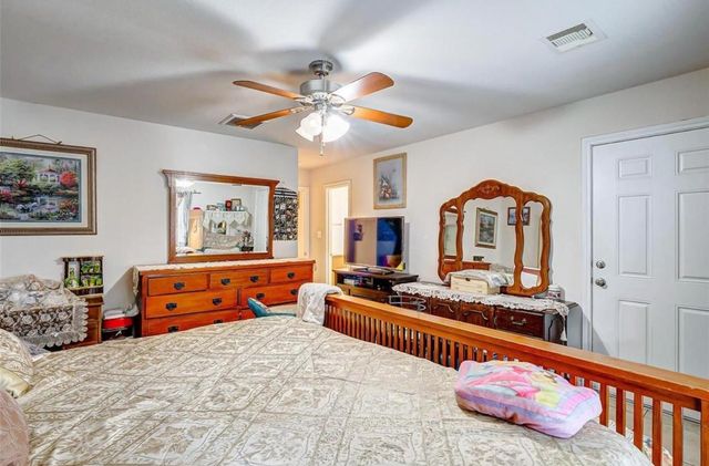 720 Red Oak Avenue, Crosby, TX 77532