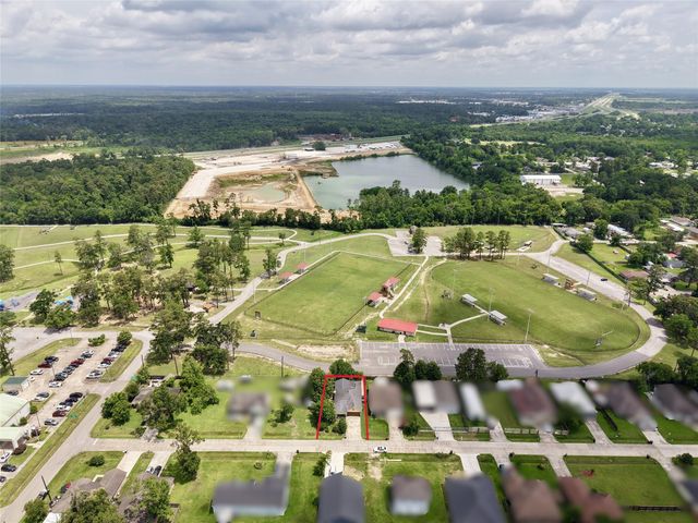 720 Red Oak Avenue, Crosby, TX 77532