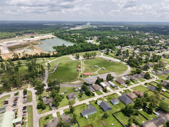 720 Red Oak Avenue, Crosby, TX 77532