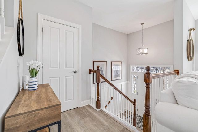 190 Third AVENUE, Fontana, WI 53125