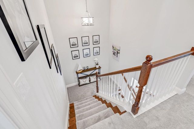 190 Third AVENUE, Fontana, WI 53125