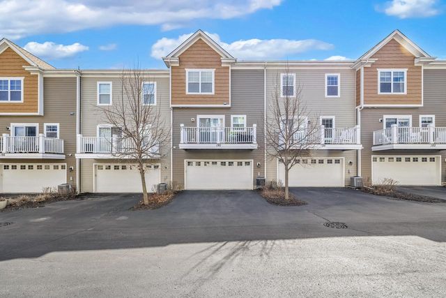 190 Third AVENUE, Fontana, WI 53125