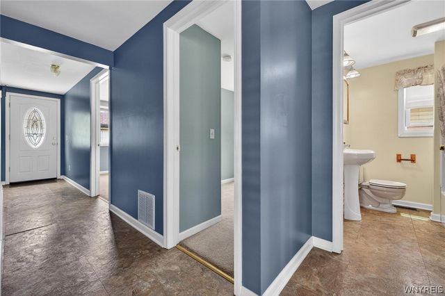 255 Roland Street, Cheektowaga, NY 14212