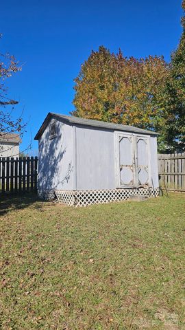 2761 Thistle Brook Drive, Concord, NC 28027