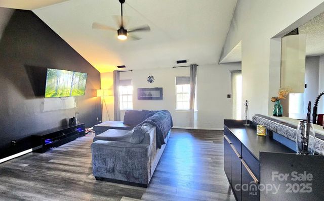 2761 Thistle Brook Drive, Concord, NC 28027