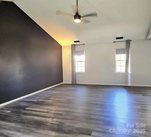 2761 Thistle Brook Drive, Concord, NC 28027