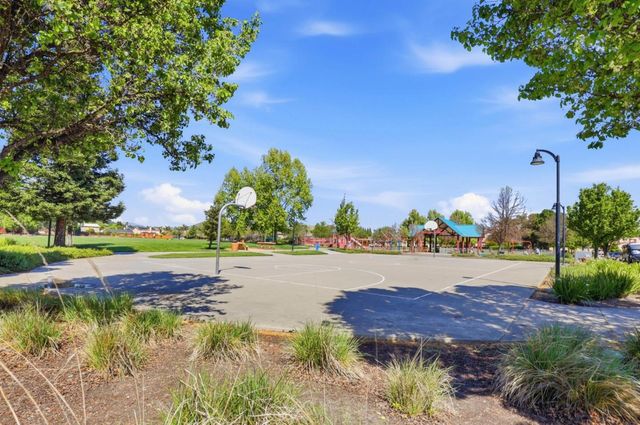 9610 Eagle View, Gilroy, CA 95020