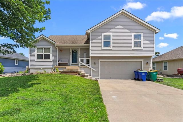 920 PUMPKIN RIDGE Street, Gardner, KS 66030