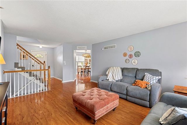 920 PUMPKIN RIDGE Street, Gardner, KS 66030
