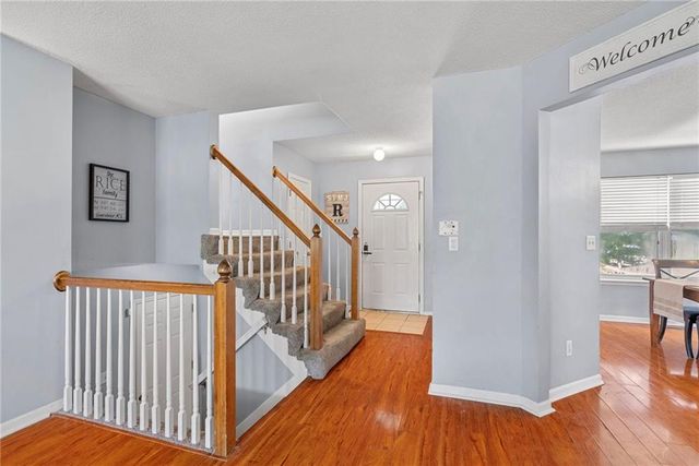 920 PUMPKIN RIDGE Street, Gardner, KS 66030