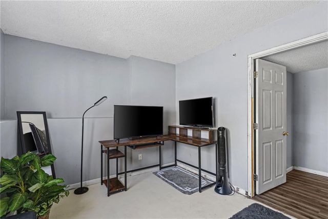 920 PUMPKIN RIDGE Street, Gardner, KS 66030