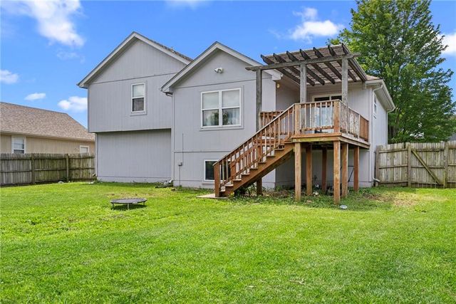920 PUMPKIN RIDGE Street, Gardner, KS 66030