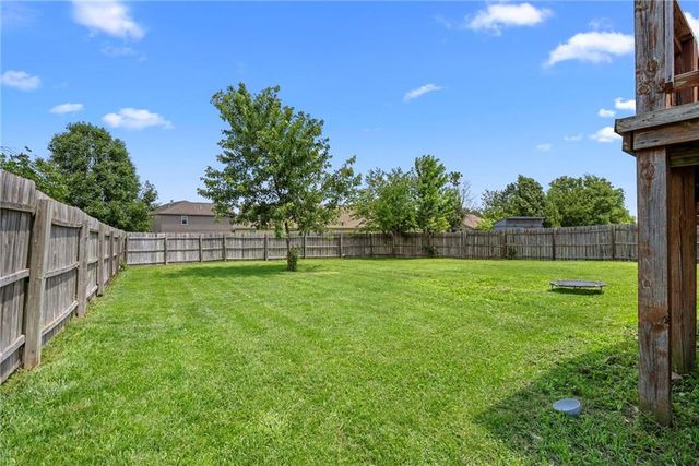920 PUMPKIN RIDGE Street, Gardner, KS 66030