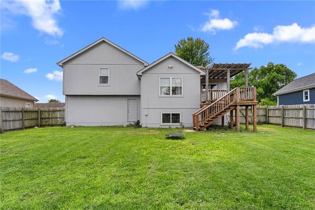 920 PUMPKIN RIDGE Street, Gardner, KS 66030