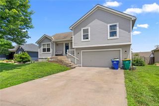 920 PUMPKIN RIDGE Street, Gardner, KS 66030