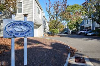 394 Anton Drive 394, Bridgeport, CT 06606