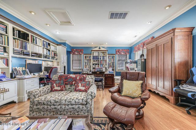 200 Hollycrest Drive, Pinehurst, NC 28374