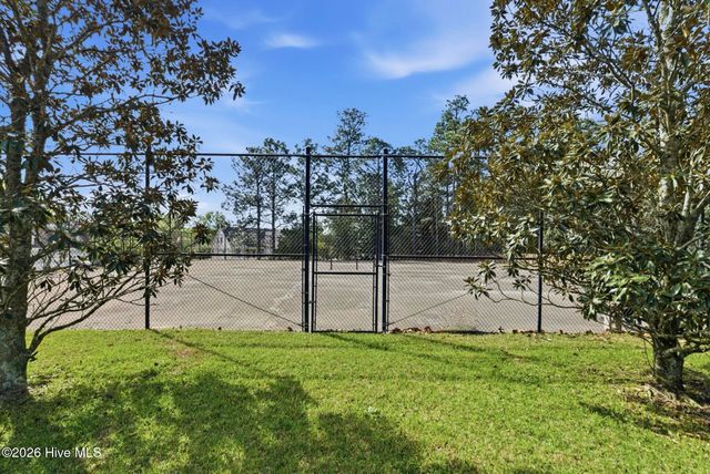 200 Hollycrest Drive, Pinehurst, NC 28374