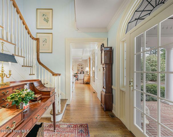 200 Hollycrest Drive, Pinehurst, NC 28374