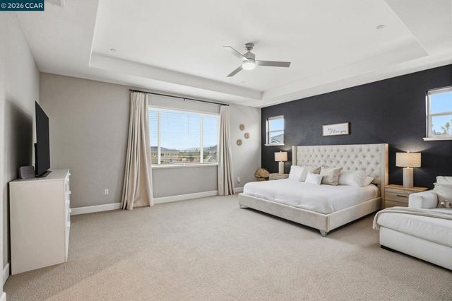 5227 Waterleaf Ln, Fairfield, CA 94534