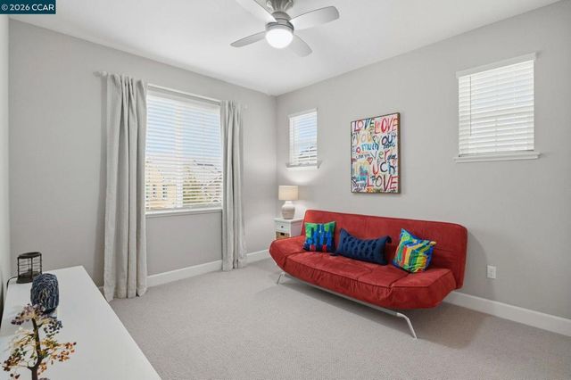 5227 Waterleaf Ln, Fairfield, CA 94534