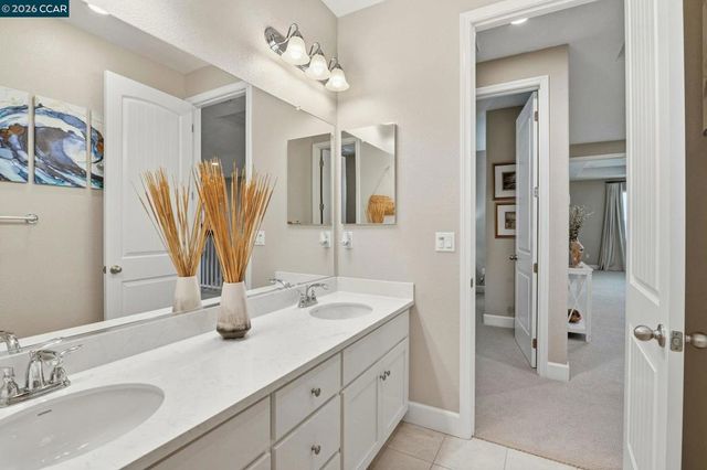 5227 Waterleaf Ln, Fairfield, CA 94534