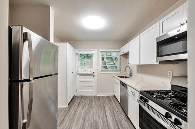 551 Wimbledon Road B, Atlanta, GA 30324