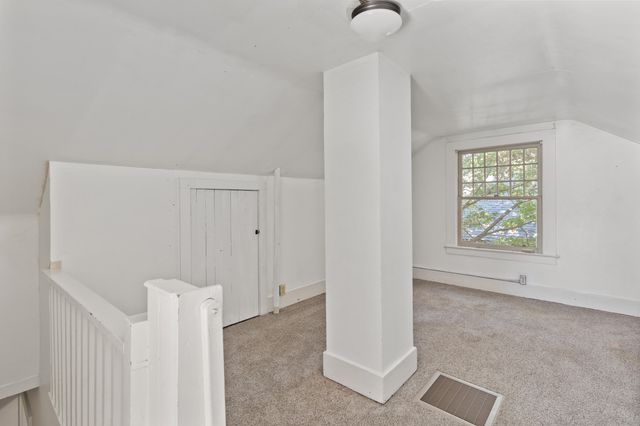 311 NW A Street, Grants Pass, OR 97526