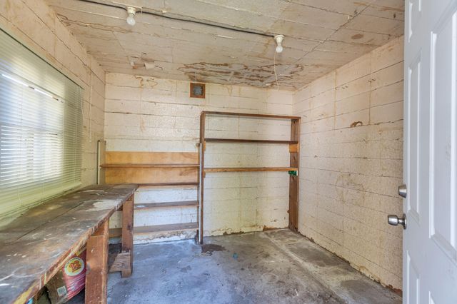 311 NW A Street, Grants Pass, OR 97526