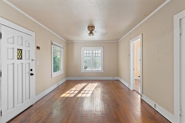 311 NW A Street, Grants Pass, OR 97526