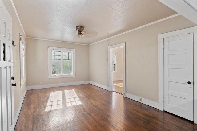 311 NW A Street, Grants Pass, OR 97526