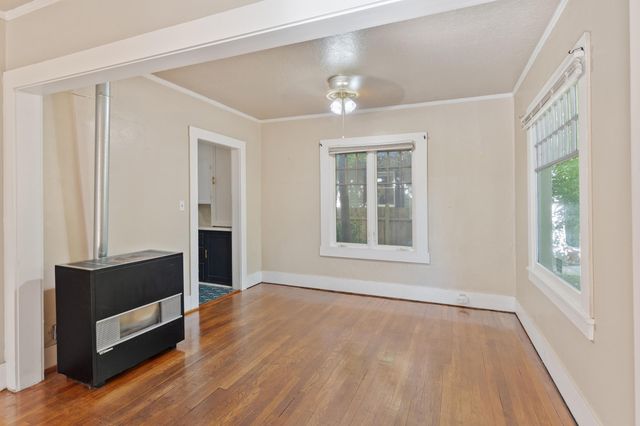 311 NW A Street, Grants Pass, OR 97526