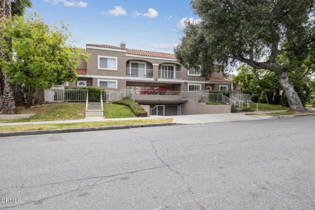 49 N Parkwood Avenue 10, Pasadena, CA 91107